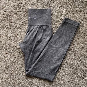 NVGTN Seamless Legging